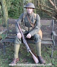 Historia Mannequin - Realistic Mannequins and Hands for Museums and Collectors of Militaria and others - Uniform - Headgear -Helmet - Best Price
